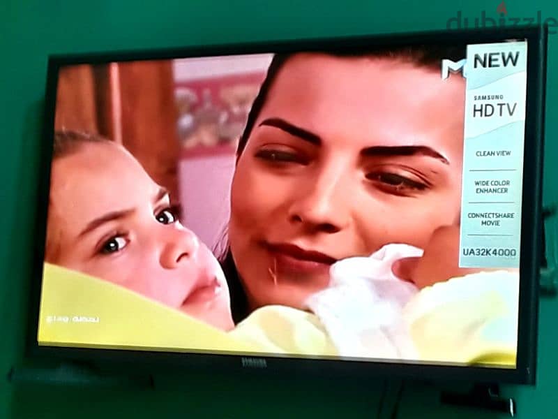 اكثر من رائعه بحاله الزيرو مفهاش غلطه او خدشه سامسونج 32بوصه  F-HD/LED 13