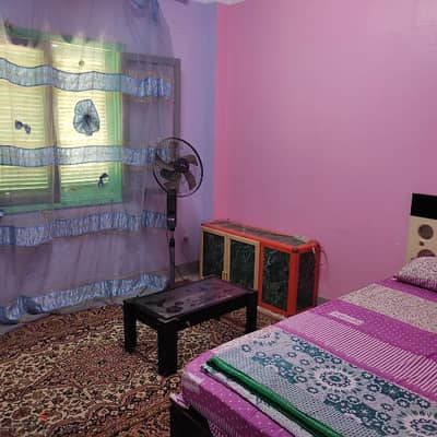 غرفه سينجل في شقه مشاركه سكن بالشروق