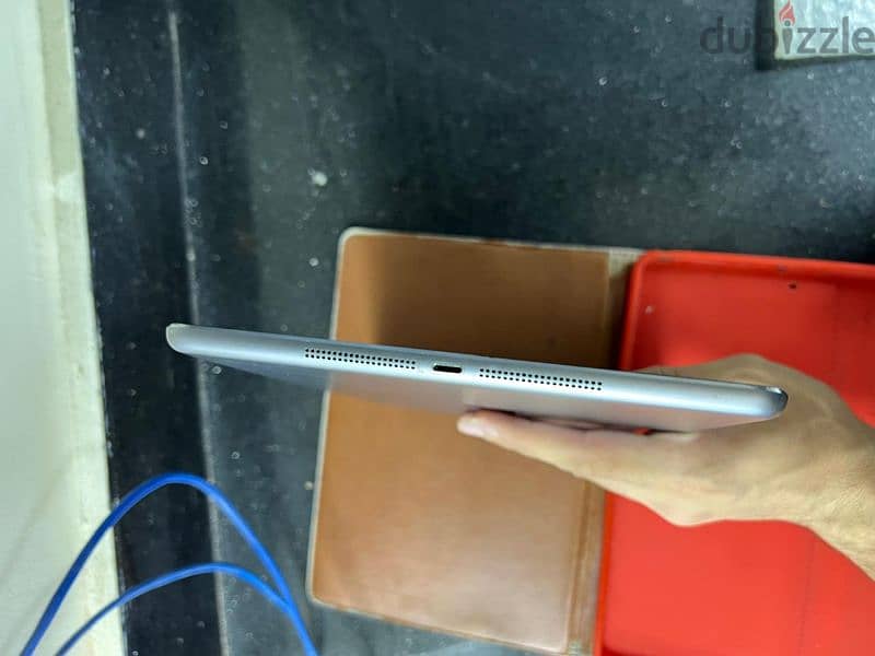 iPad Air 1 للبيع 3