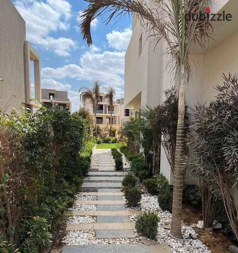 Fully finished villa in Sodic  minutes from Madinaty  Suez Road and the Administrative Capital  for sale in installments over 10 years  open view 1