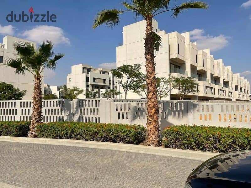 unique villa without downpayment for sale in Shorouk 12