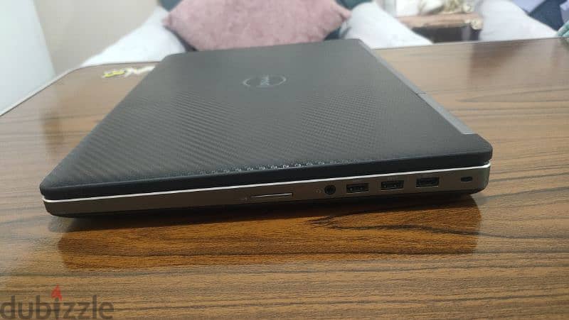 DELL PRECISION 7520HQ 3