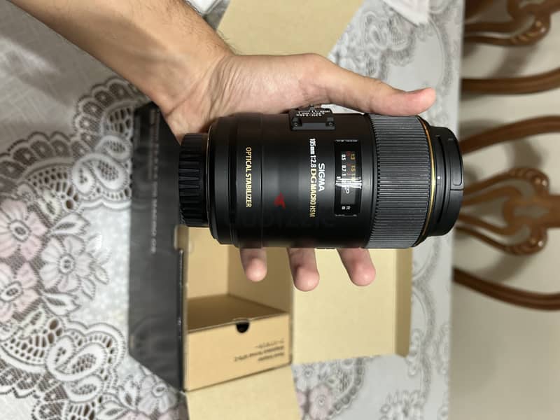 Sigma 105mm for Sony + LA-EA5 adapter 2