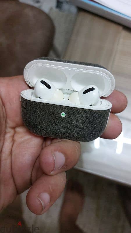 AirPods pro 2  2nd generation 1