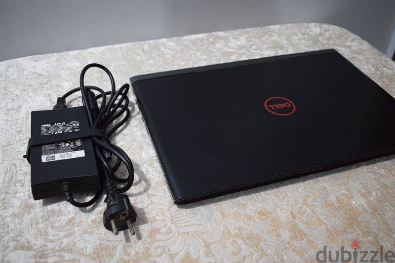 Loptop dell inspiron 7577 1