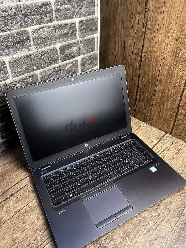 لاب توب hp zbook 17 1