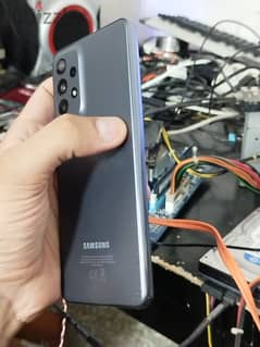 Samsung  a73 5G 0