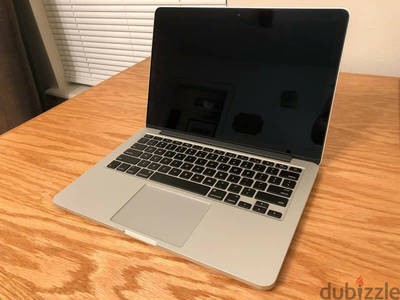 كالجديد ابل    Apple MacBook Pro  يعمل بصورة ممتازة 1