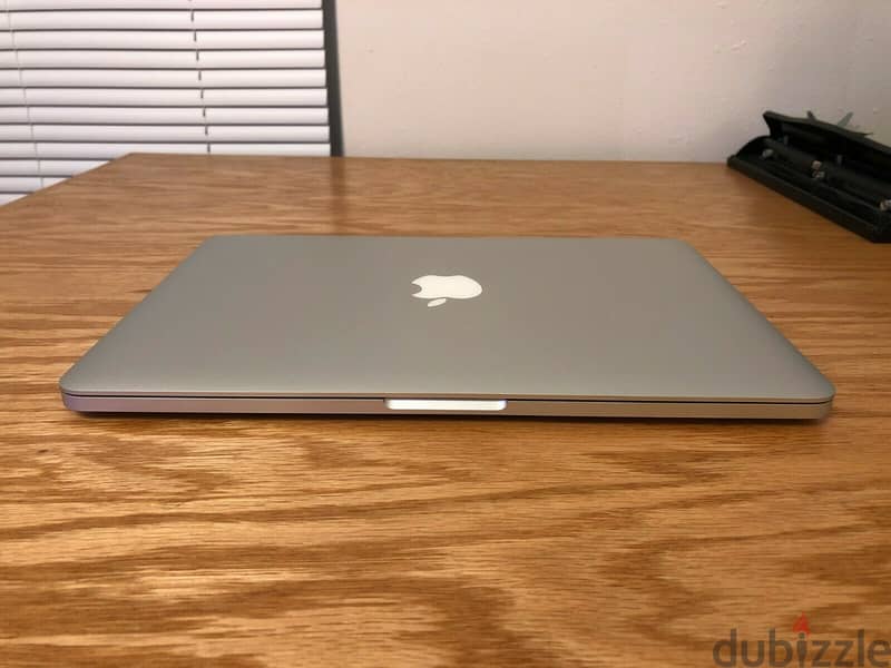 كالجديد ابل    Apple MacBook Pro  يعمل بصورة ممتازة 2