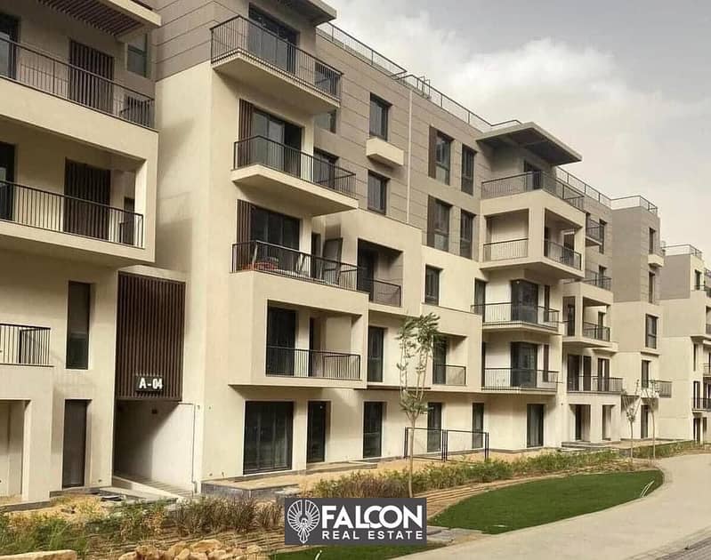 Immediate delivery in a prime location in Shorouk City, Sodic East Compound with the lowest down payment. Book now and enjoy a different view of 5