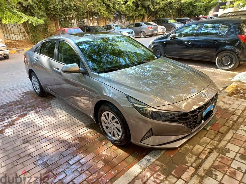 hyundai elantra cn7 2022(1700km) 0