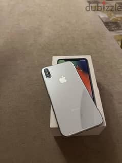 iPhone x 64g كسر زيرو كأنه جديد معاه العلبه