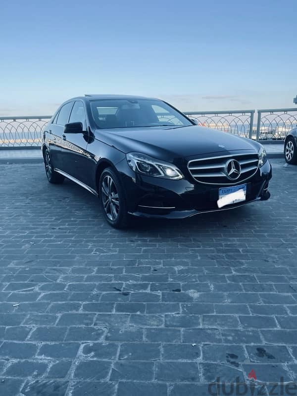 Mercedes-Benz E180 2016 0