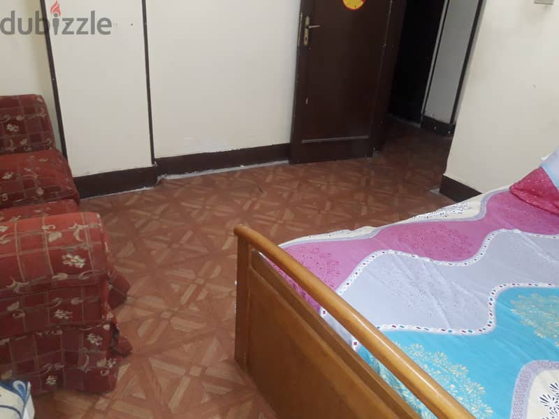 شقة بحري جاهزة للسكن بأفضل مكان 3غرف للبيعReady apartment 3rooms 4sale 5