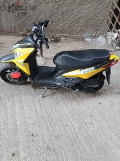 سكوتر kymco urban d 150 2022