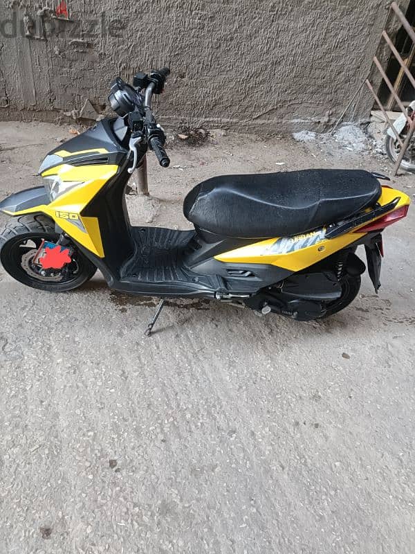 سكوتر kymco urban d 150 2022 0