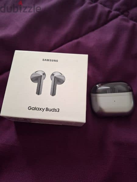 Samsung galaxy buds3  سماعة سامسونج استعمال اسبوع فقط بدون خربوش 2