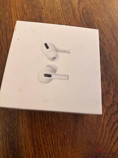 apple airpods pro with wireless charging case new open box no scratch