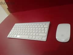 Apple mouse and keyboard wirles like new 0