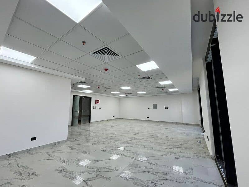 Office fully finished for rent 113 sqm in Hyde business park ready to move 5