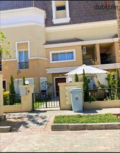 5 bedroom townhouse villa for sale in Butterfly, directly next to Madinaty, with a 10% down payment 0