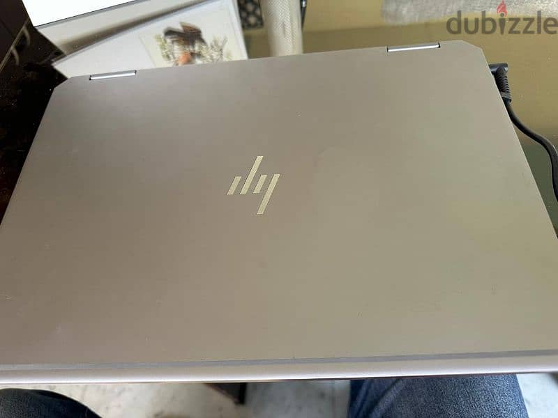 Hp Zbook Studio 5G X360 Xeon بحاله نادره 1