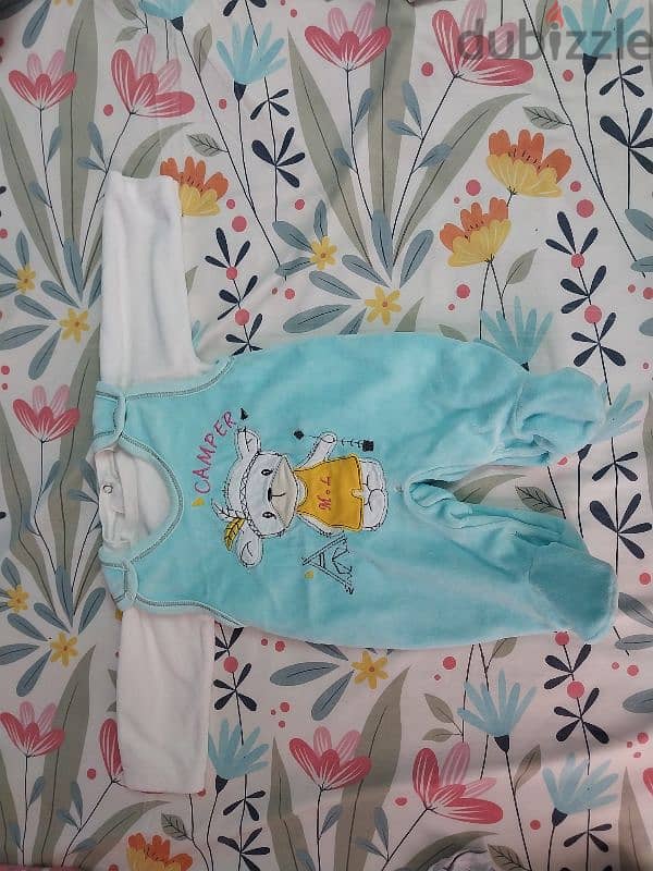 baby clothes from 0 to 3 months. . simple use 5