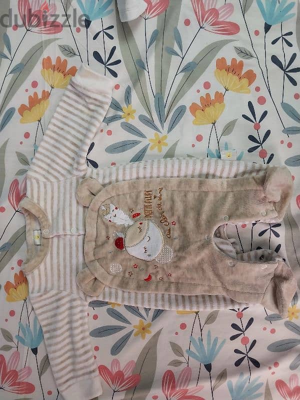 baby clothes from 0 to 3 months. . simple use 6