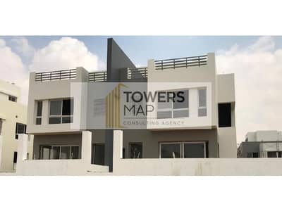 Modern Twin House Ready To Move / BUA  280 m - land  354m / Hyde Park New Cairo