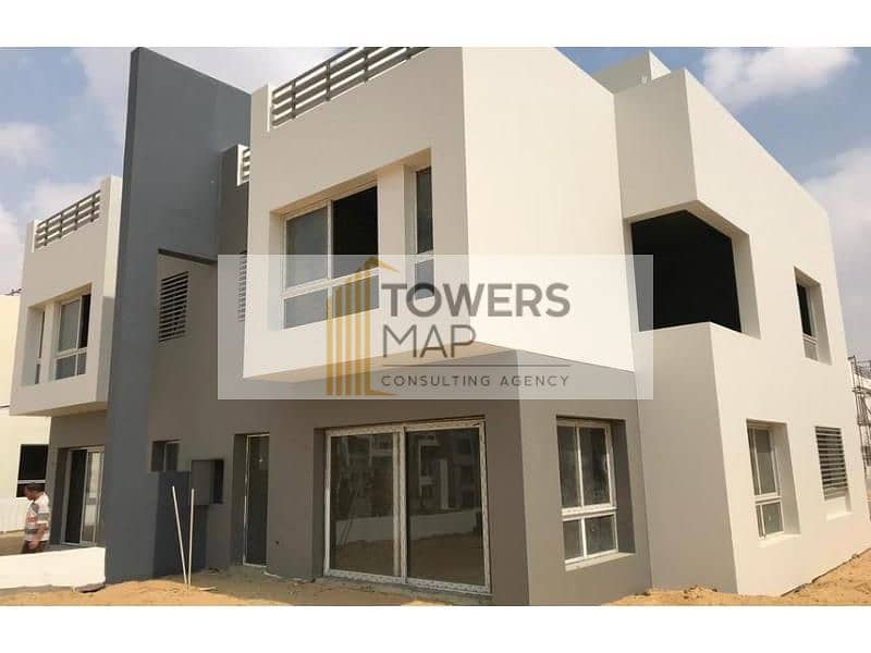 Modern Twin House Ready To Move / BUA  280 m - land  354m / Hyde Park New Cairo 7