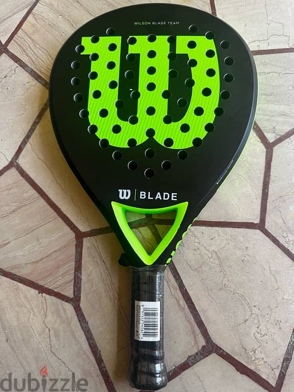 WILSON BLADE TEAM V2 BLACK 2