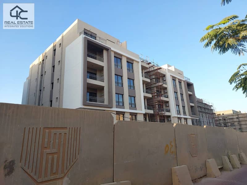 Apartment 168 m for sale under market price over looking Lakes and landscape with a very prime location in Fifth Square 4