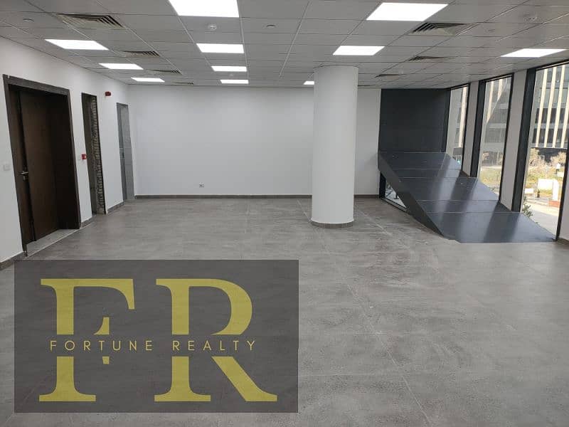 Hot Deal / Office 147 m for rent in Sodic - Fifth Settlement 7