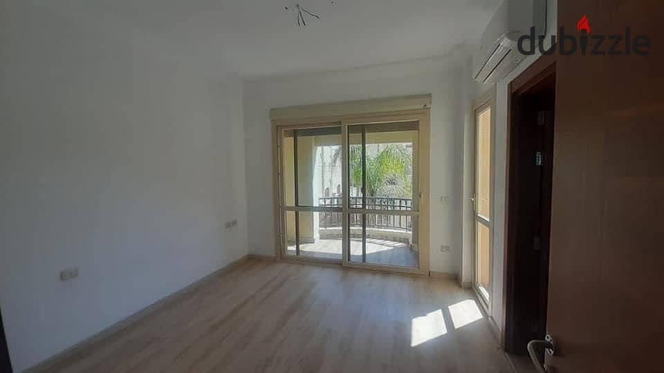 Twin house villa for sale, ready to move, in la vista el shorouk, at a specail break, th flat for sale in the compound 2