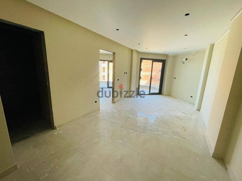 studio sea view in hurghada ، استديو علي البحر بالغردقة بالتقسيط 5