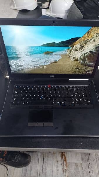 Dell precision 7720 الخارق 2