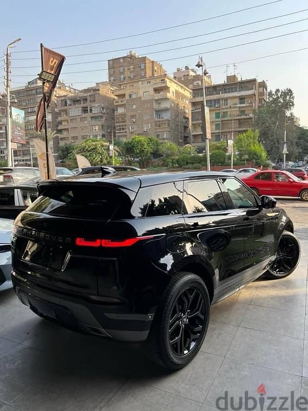 Land Rover Evoque 2021 1