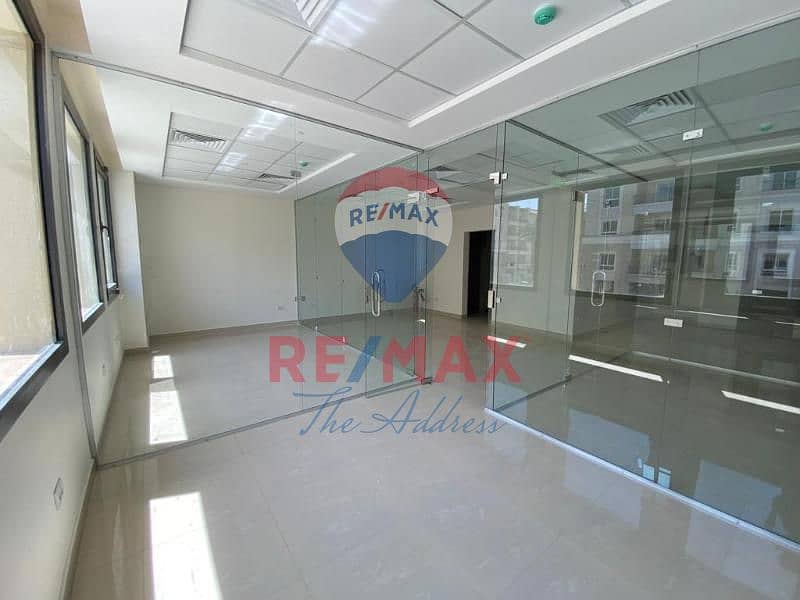 Administrative office for rent, 108 SQM, fully finished - Mivida 1