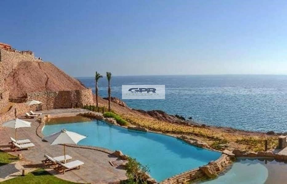 Chalet for sale, fully finished, with direct view on the sea, in Telal Ain Sokhna 9