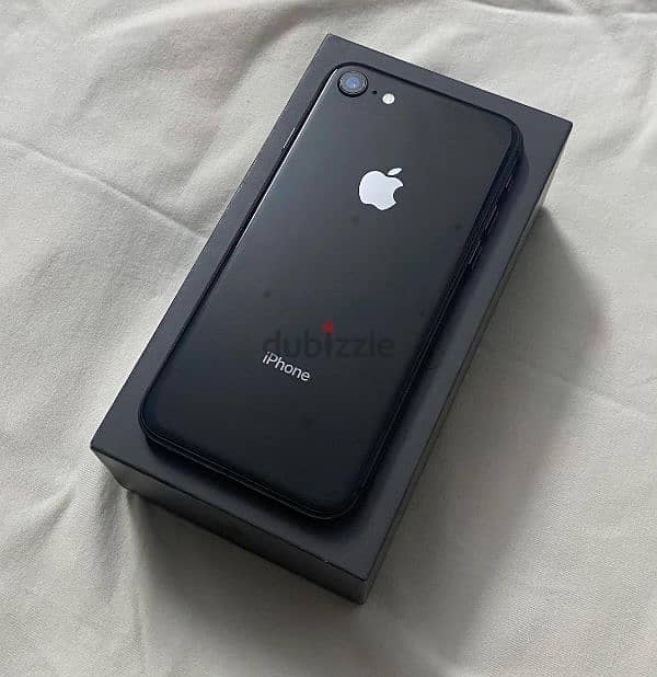 iPhone 8 64G كسر زيرو 5