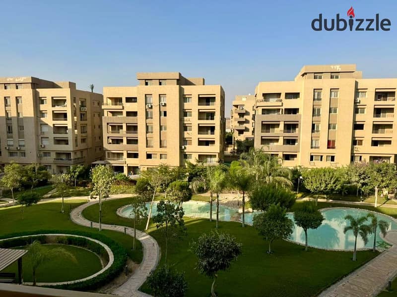 Apartment 136m the square New Cairo price 5.300. 000 0