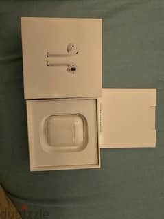 airpods 1 good condition with original box ايبودز ١