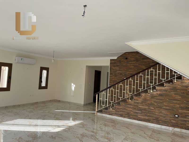 Rented villa for investment Villa For Sale Ready to Move High End Fully Finished With AC's wide garden & iconic tower View Resale Madinaty New Cairo 3