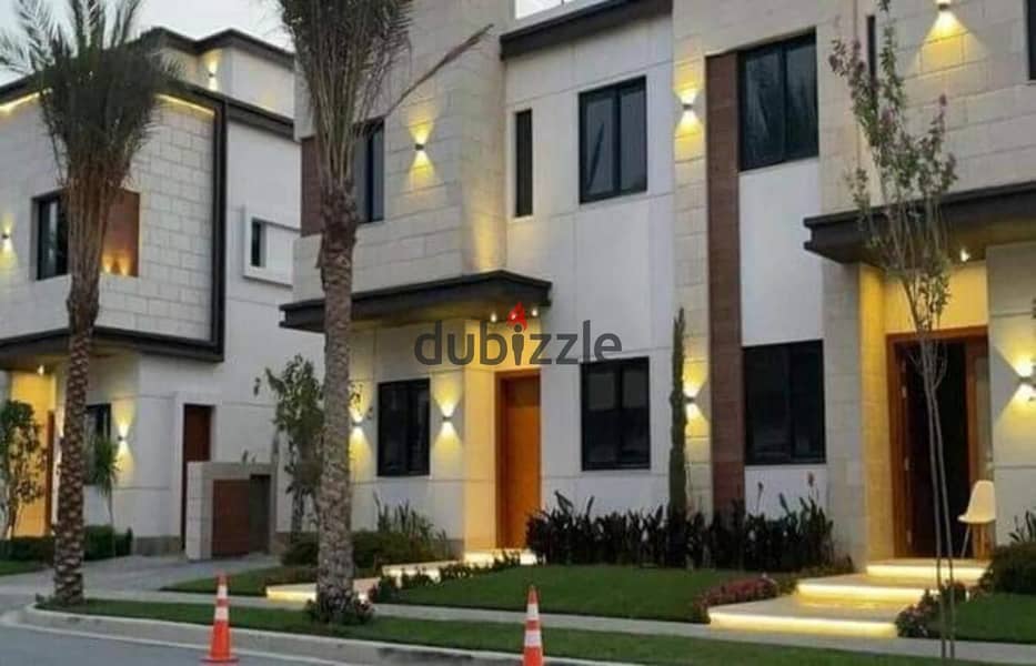 town house 225m prime location in azzar infinty 2 new cairo attractive price 12