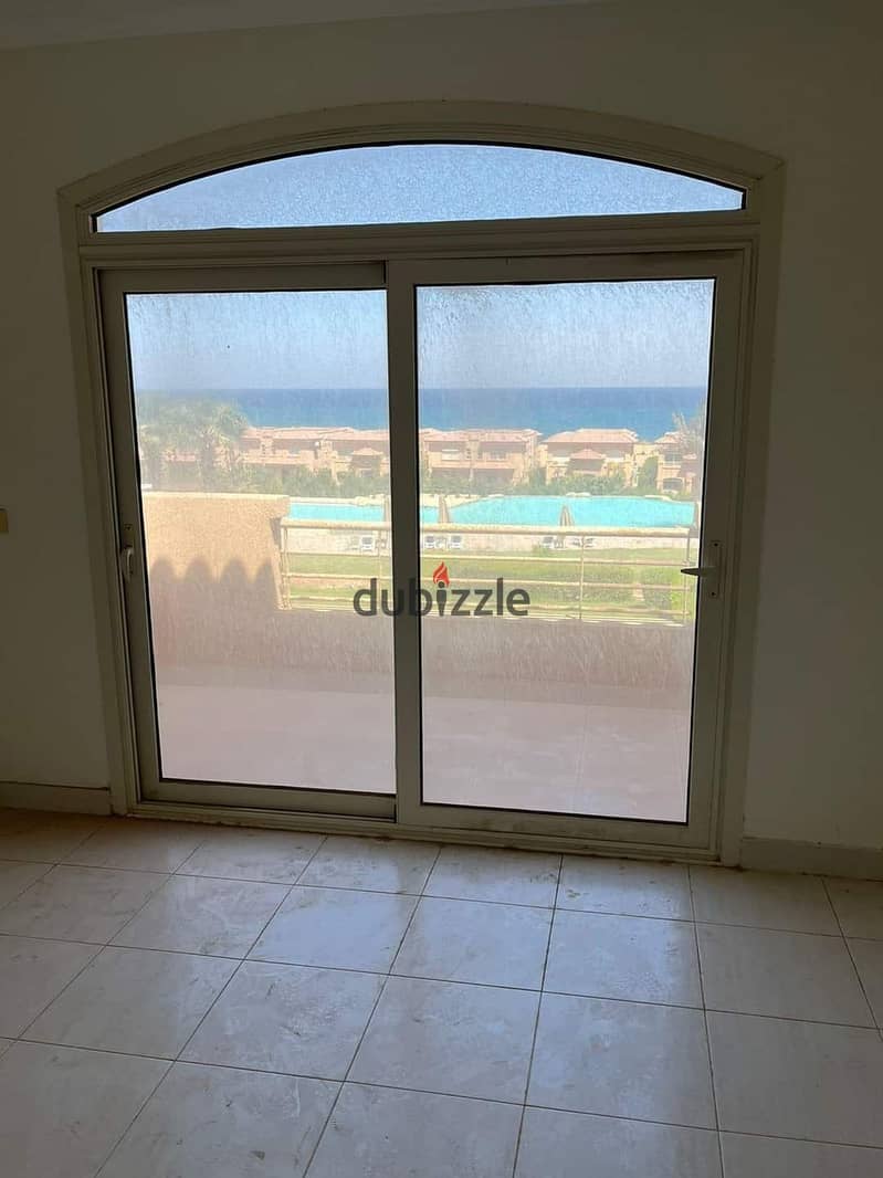 Chalet for sale, first row, overlooking the sea, in Telal Elsokhna Zaafarana Road in installments for 8 years 1