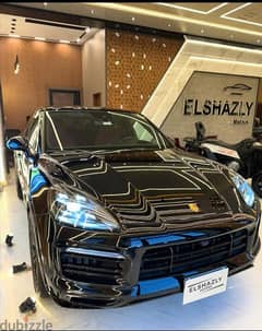 porsche cayenne GTS 2022