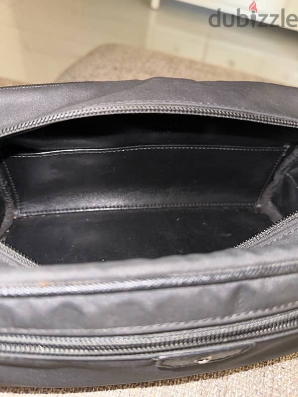 Mont Blanc authentic Sartorial Jet wash bag 3