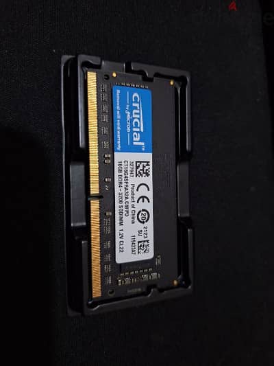 CRUCIAL LARTOP RAM 16 GB DDR4 3200 MZ CL22