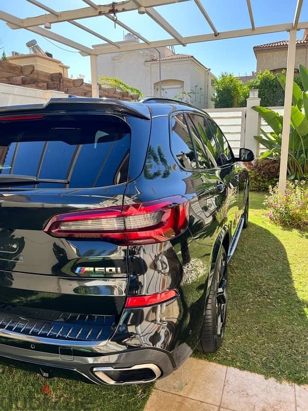 BMW X5 2020 M50i M. performance فابريكة بالكامل 13