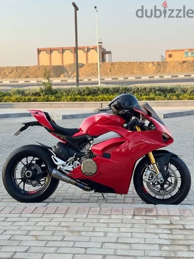 ducati panigale V4s